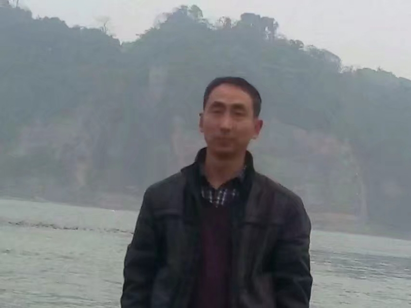 玉树临疯的第二张照片--扬州相亲服务中心