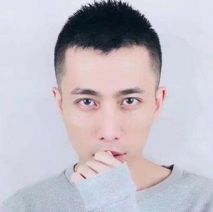 辛酉的第一张照片--扬州相亲服务中心