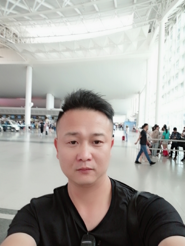 一叶知秋的第一张照片--扬州相亲服务中心