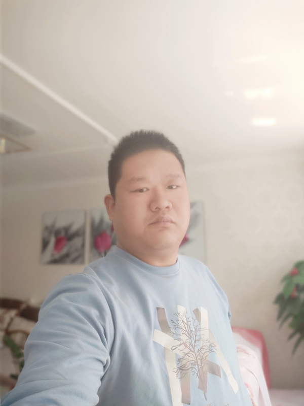 别无选择的第一张照片--扬州相亲服务中心