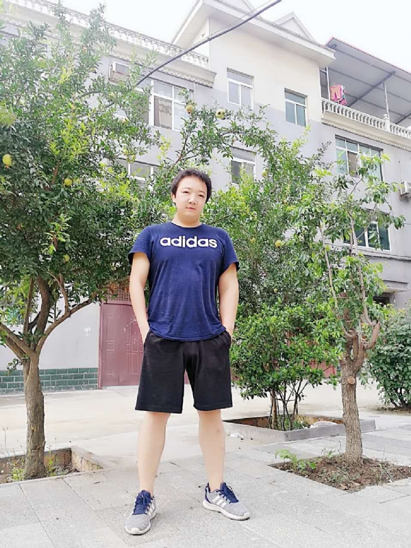 小宇的第一张照片--扬州相亲服务中心