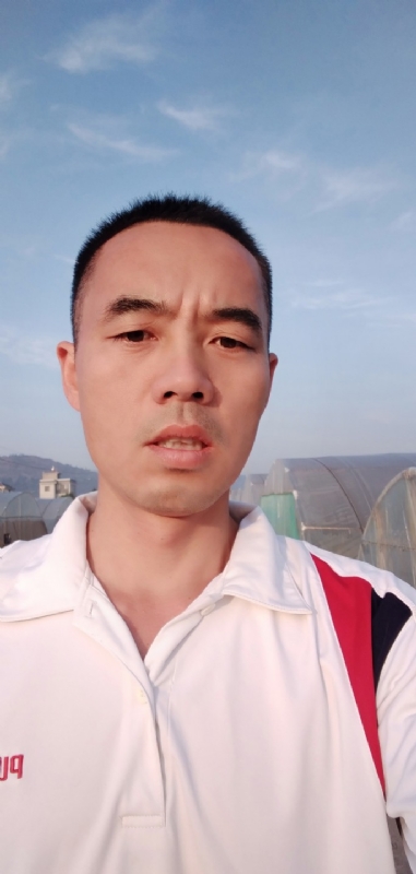 大头鱼的第一张照片--扬州相亲服务中心