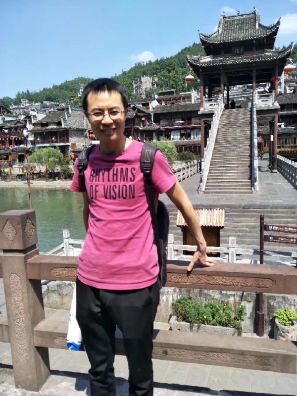 会飞的鱼的第一张照片--扬州相亲服务中心