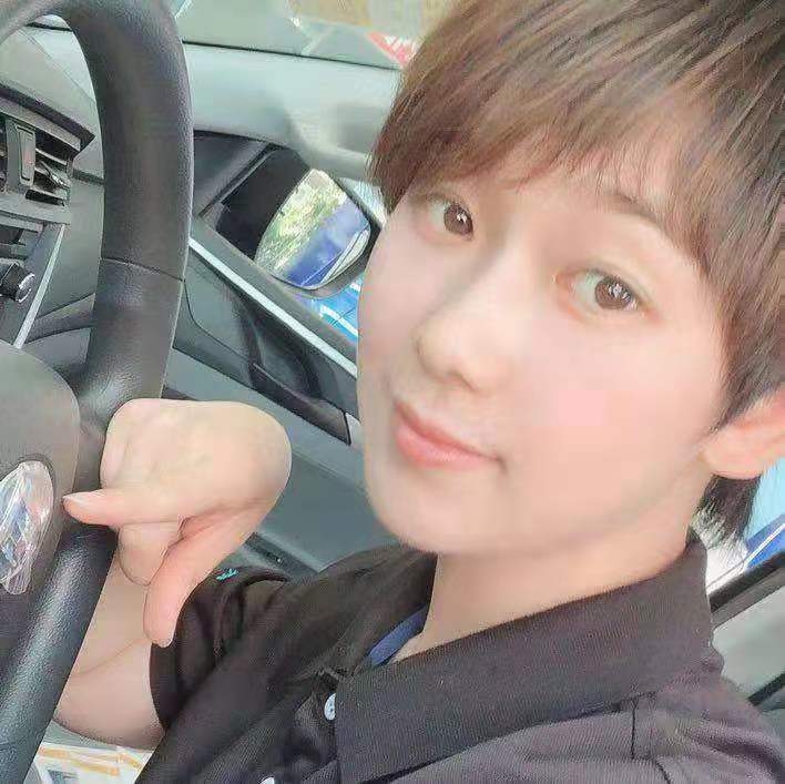 燕子的第一张照片--扬州相亲服务中心