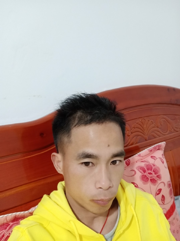 小biu崽的第一张照片--扬州相亲服务中心