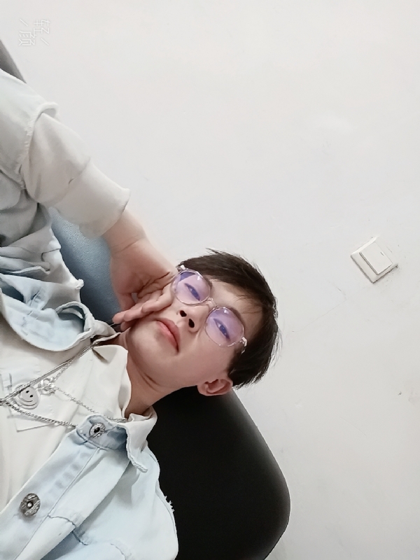 染七的第二张照片--扬州相亲服务中心