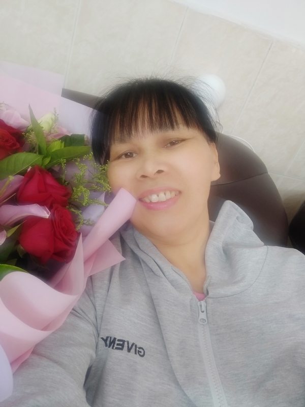 言言的第一张照片--扬州相亲服务中心