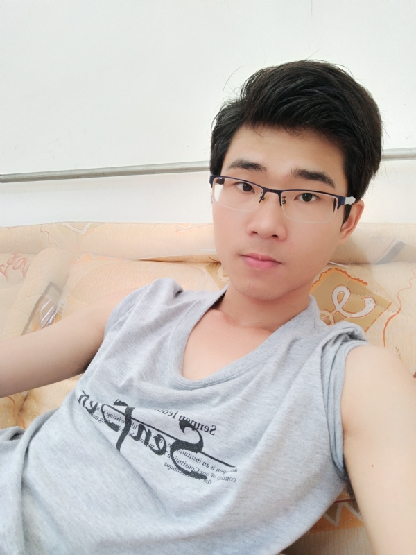 南国大帝的第一张照片--扬州相亲服务中心