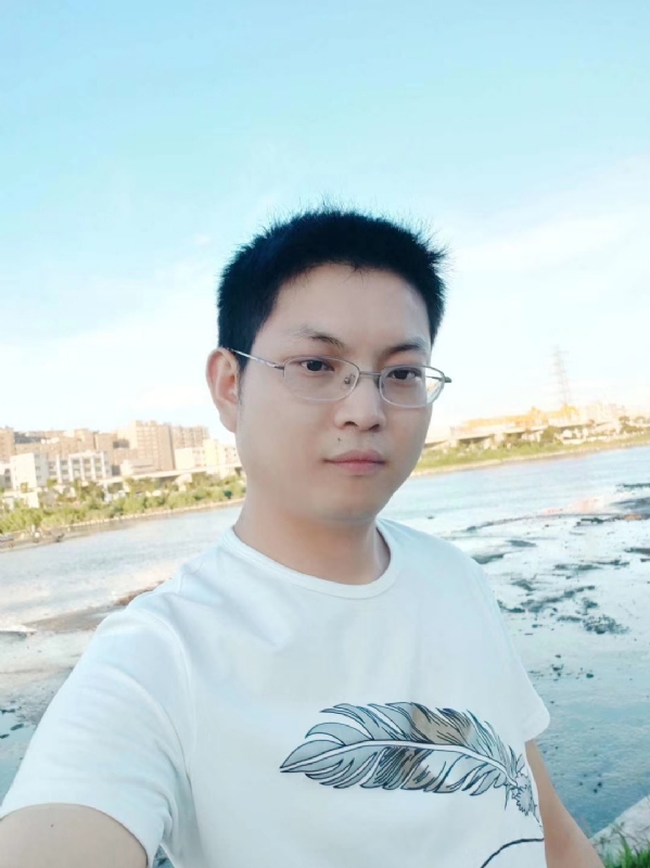 诚心交友的第一张照片--扬州相亲服务中心