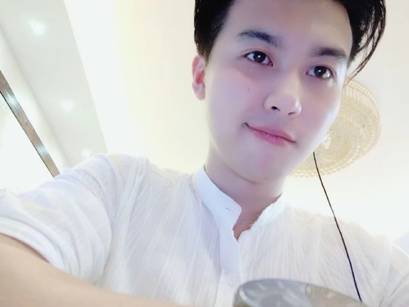 皮特王的第一张照片--扬州相亲服务中心