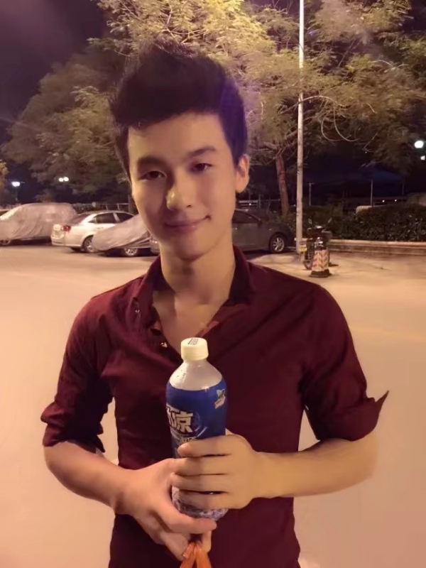 皮特王的第三张照片--扬州相亲服务中心