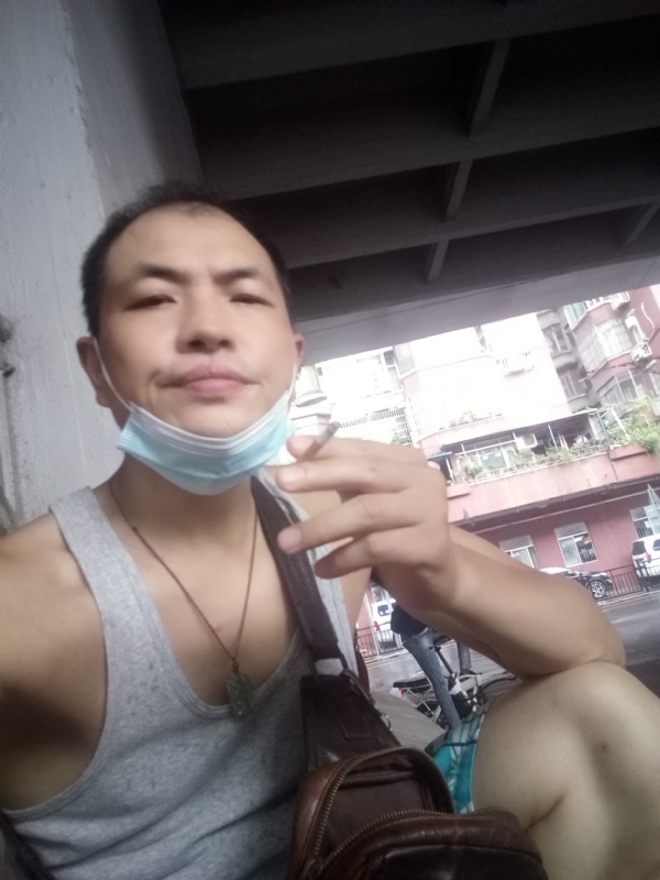 H21的第二张照片--扬州相亲服务中心