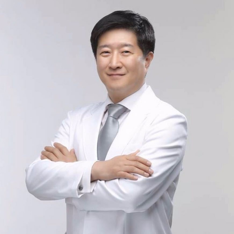 王伟的第五张照片--扬州相亲服务中心