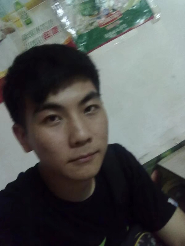 蜡笔小新的第三张照片--扬州相亲服务中心