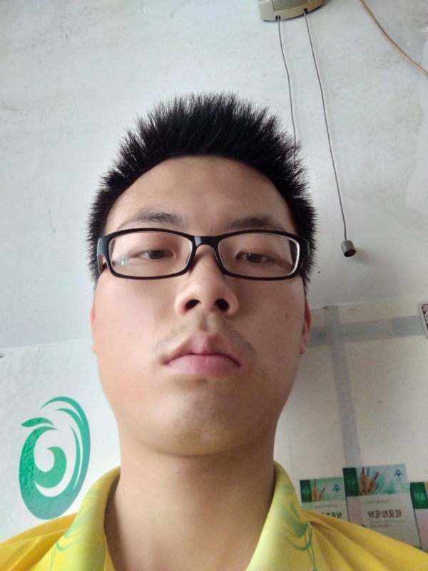 舒荷的第二张照片--扬州相亲服务中心