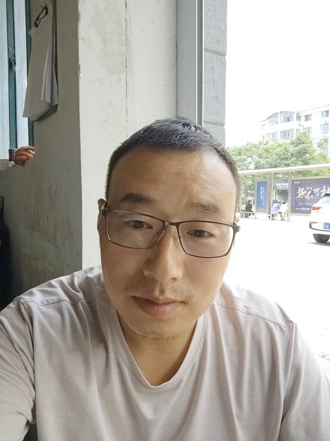 转身的距离的第一张照片--扬州相亲服务中心