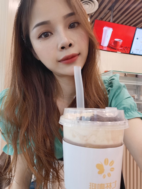 丽丽子的第一张照片--扬州相亲服务中心