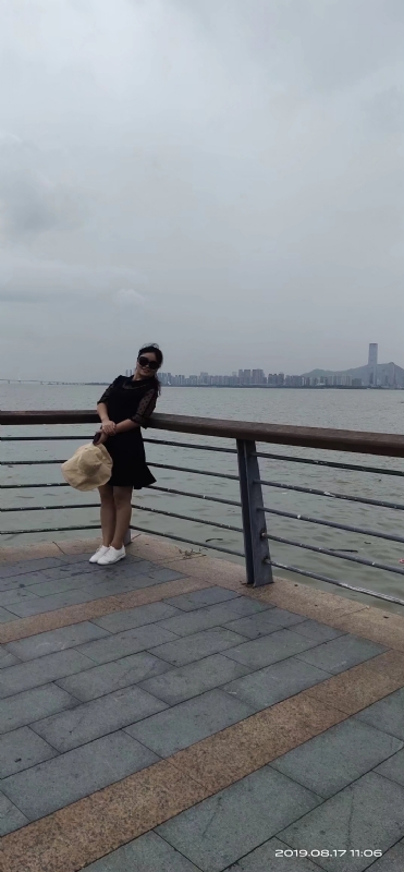 清秋的第一张照片--扬州相亲服务中心