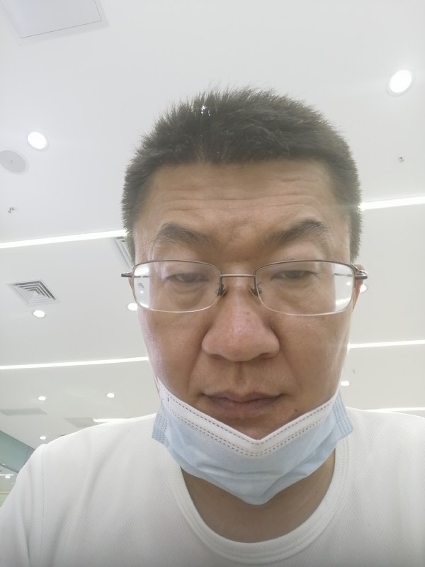 无奈的第一张照片--扬州相亲服务中心