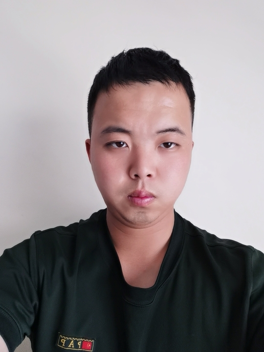 明月天涯的第一张照片--扬州相亲服务中心