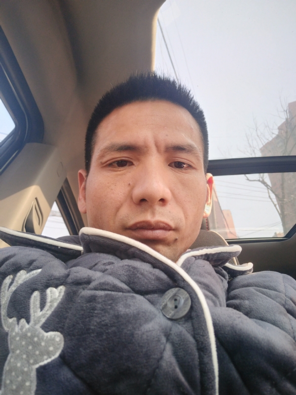 青春不长在的第一张照片--扬州相亲服务中心