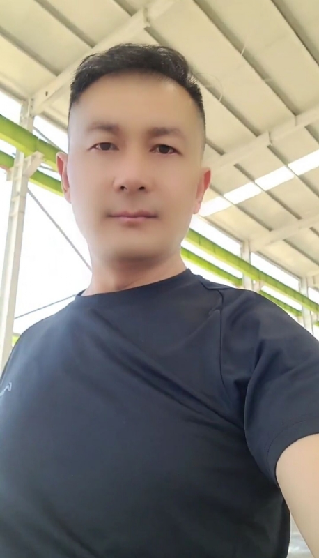 ZHANGHAO的第一张照片--扬州相亲服务中心