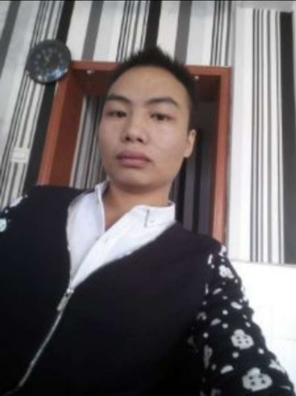 阿龙的第一张照片--扬州相亲服务中心