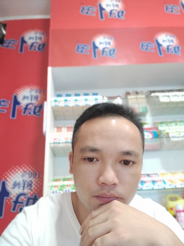 小老弟的第一张照片--扬州相亲服务中心