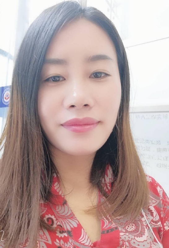 勿忘初心梦晗的第一张照片--扬州相亲服务中心