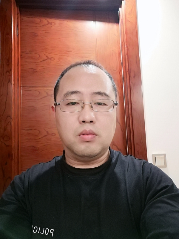 暖男的第一张照片--扬州相亲服务中心