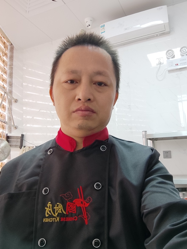 圆梦的第三张照片--扬州相亲服务中心
