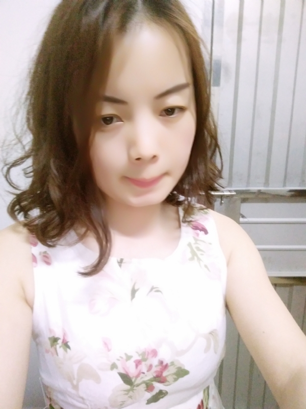 蓝色的鱼的第一张照片--扬州相亲服务中心