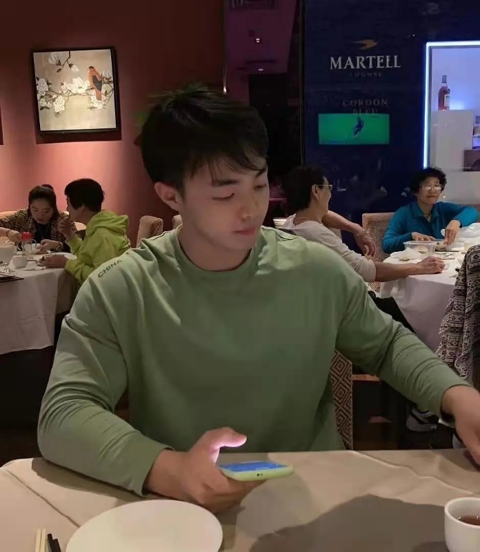 la的第一张照片--扬州相亲服务中心