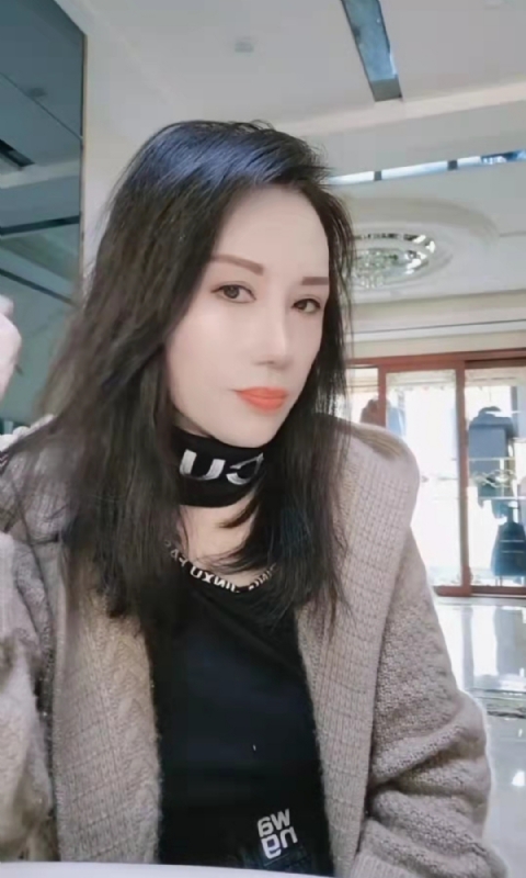 阿莲的第一张照片--扬州相亲服务中心