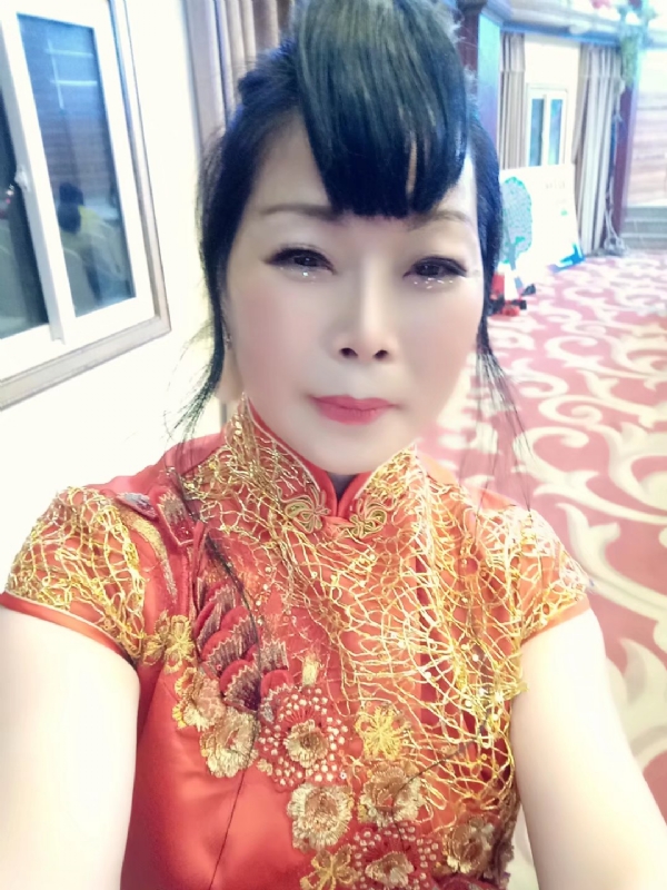 冰雪的第一张照片--扬州相亲服务中心