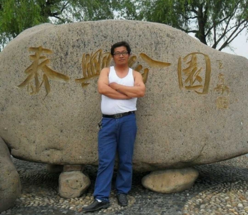 黑哥的第一张照片--扬州相亲服务中心