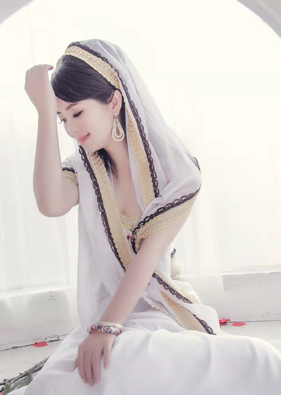 yaoyao的第二张照片--扬州相亲服务中心