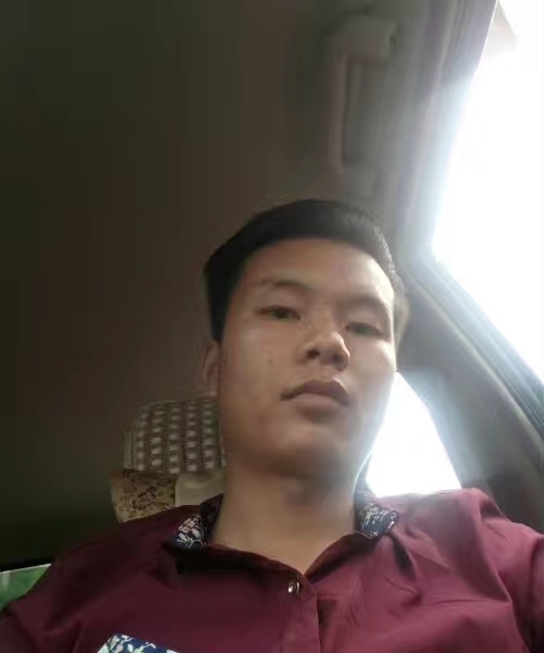 单亲爸爸的第一张照片--扬州相亲服务中心