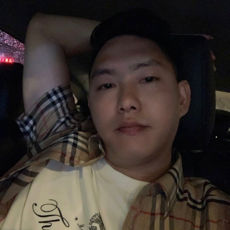 平淡的鸽子的第二张照片--扬州相亲服务中心