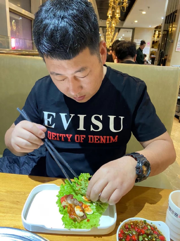 砒霜的第一张照片--扬州相亲服务中心