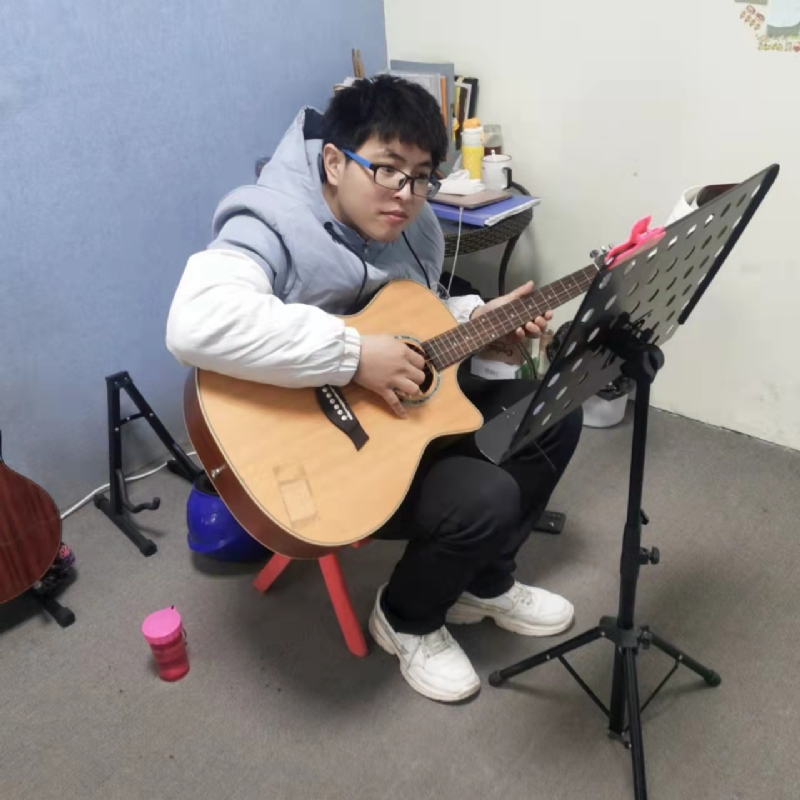 连城诀的第一张照片--扬州相亲服务中心
