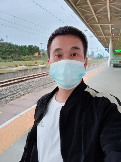 小李的第一张照片--扬州相亲服务中心