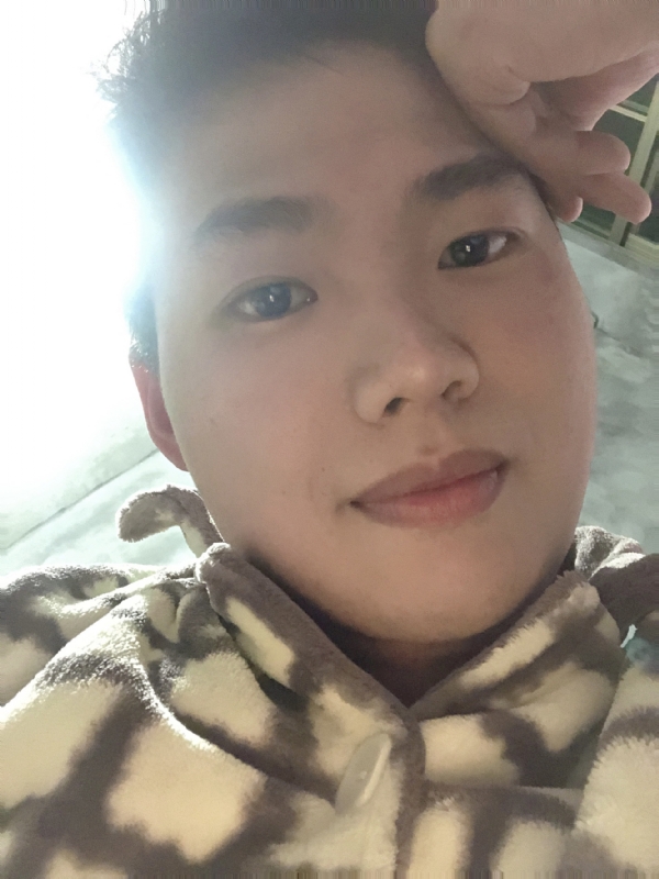 她的第四张照片--扬州相亲服务中心