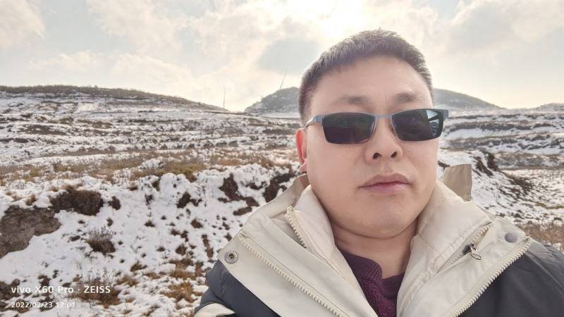 碧波绿叶的第一张照片--扬州相亲服务中心