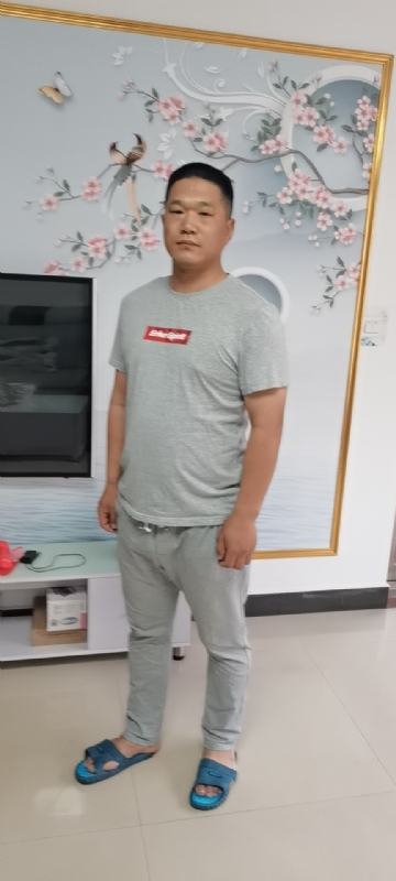 会飞的鱼的第二张照片--扬州相亲服务中心