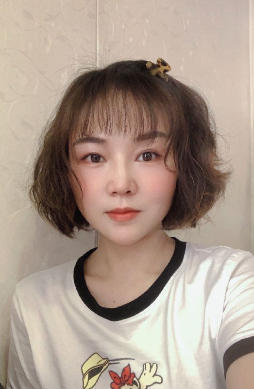 Faviana的第一张照片--扬州相亲服务中心