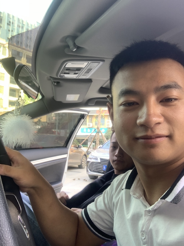 古有风琴的第三张照片--扬州相亲服务中心