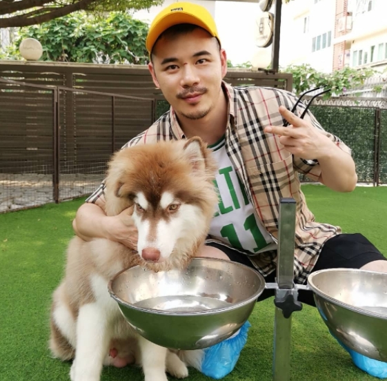 坚持的第一张照片--扬州相亲服务中心