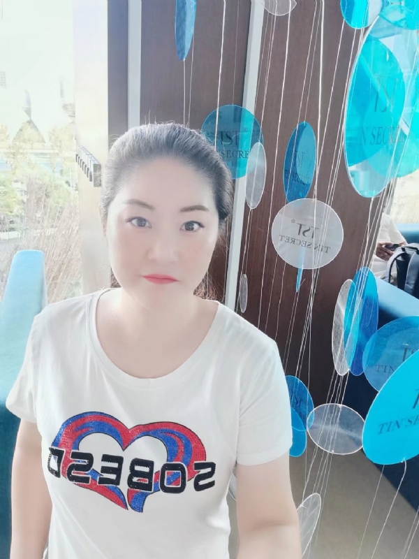 巷子里的童年的第一张照片--扬州相亲服务中心