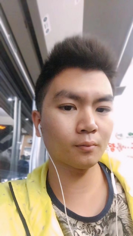 瑞泽的第一张照片--扬州相亲服务中心
